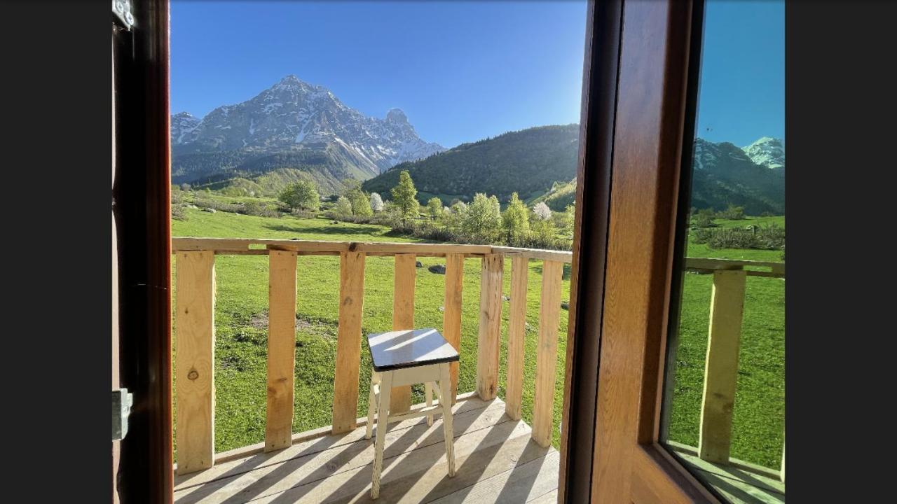 Peak Mazeri Guest House Стая снимка
