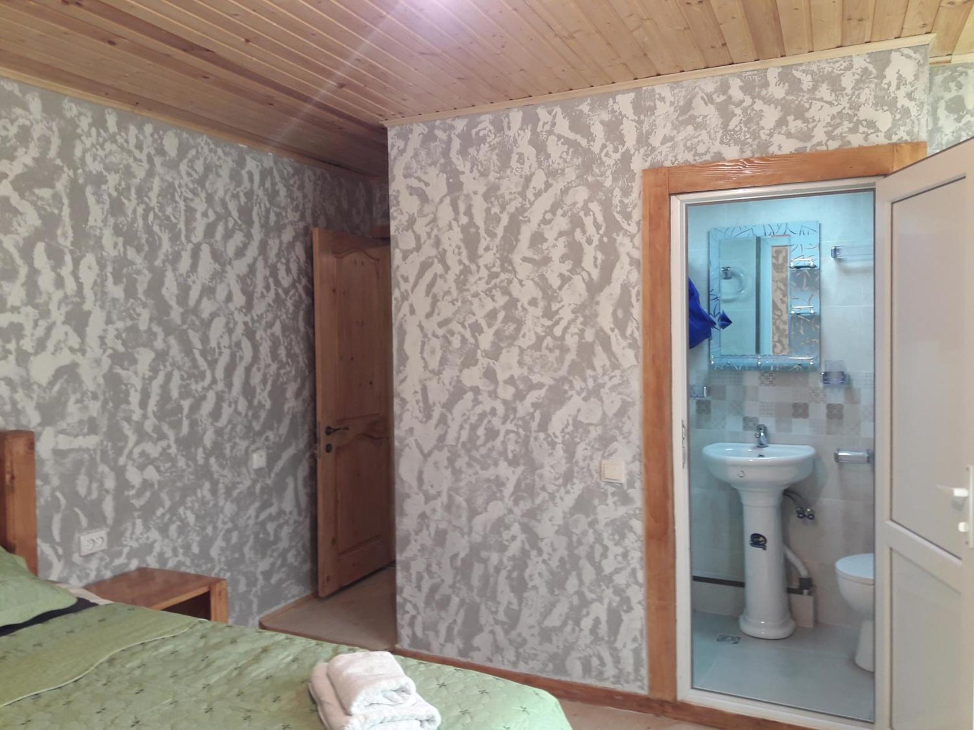 Peak Mazeri Guest House Стая снимка