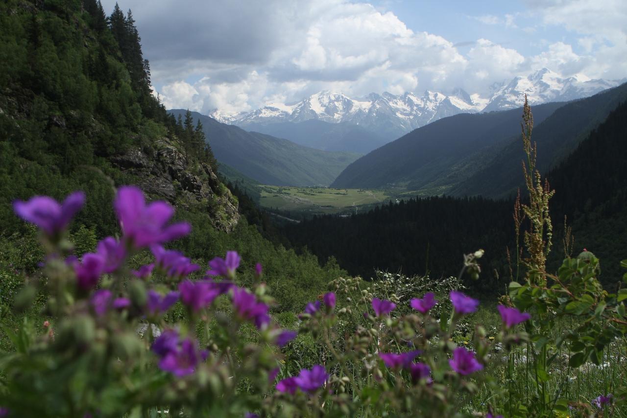 Peak Mazeri Guest House Екстериор снимка