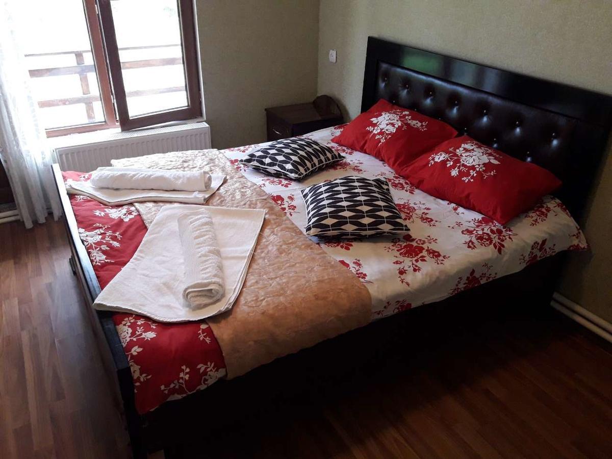 Peak Mazeri Guest House Екстериор снимка