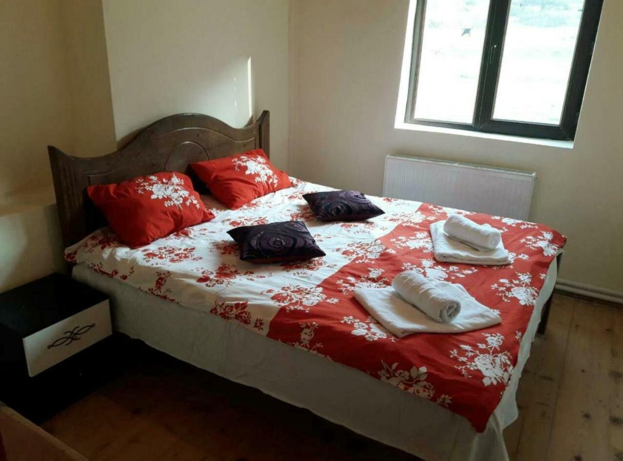 Peak Mazeri Guest House Екстериор снимка